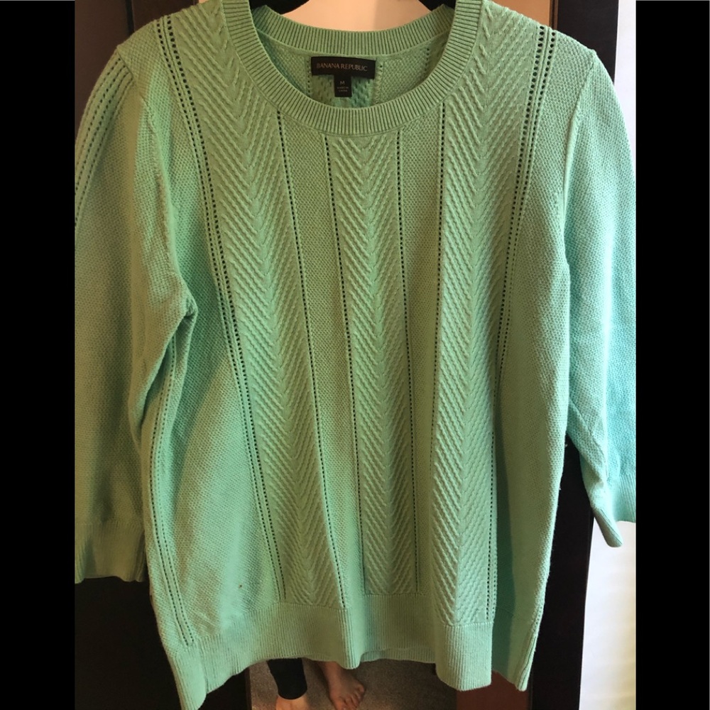 Banana Republic cropped sweater, size M